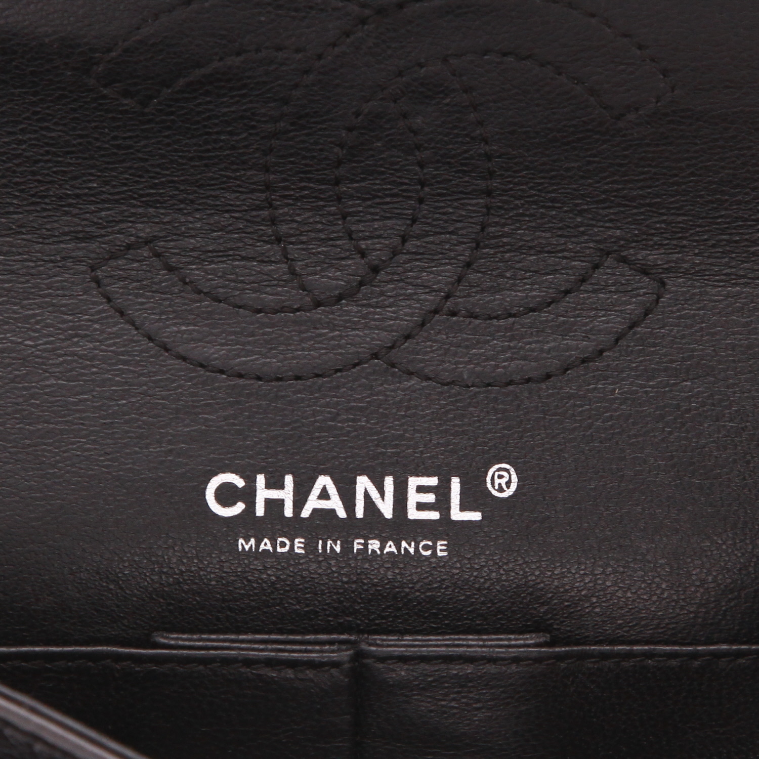 Sac bandoulière Chanel  Mini 2.55 en cuir matelassé noir - Detail D2