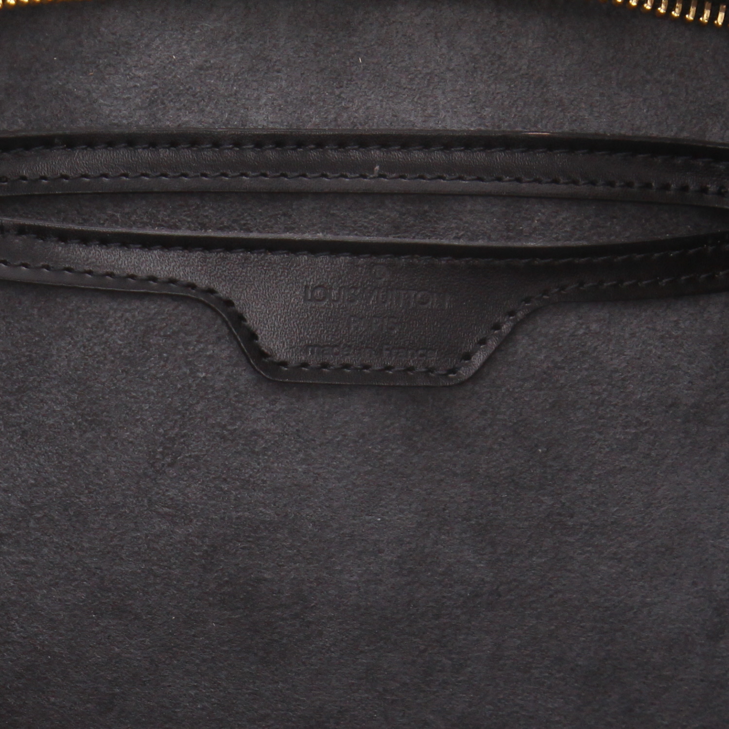 Bolso de mano Louis Vuitton  Saint Jacques en cuero Epi negro - Detail D2