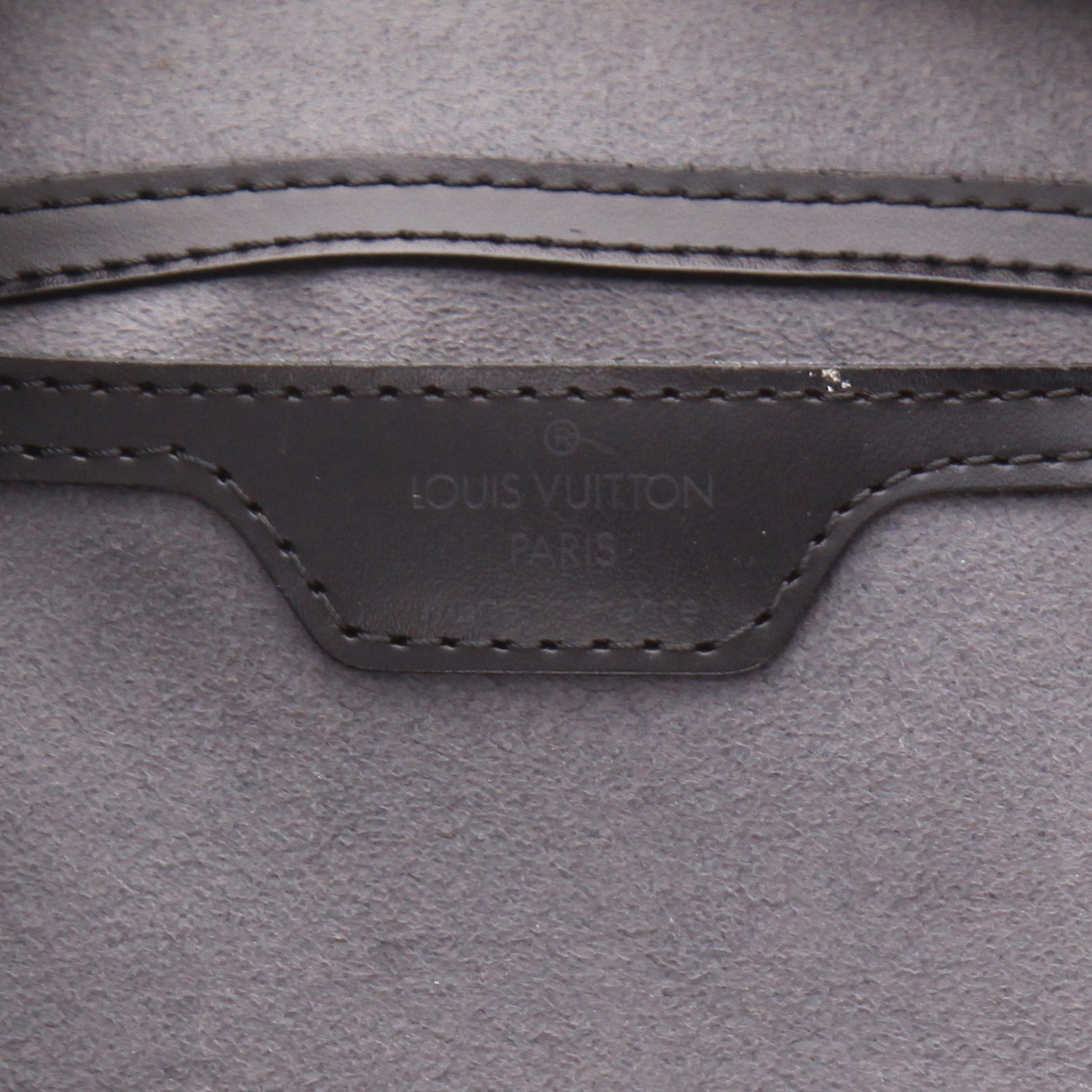 Louis Vuitton  Papillon handbag  in black epi leather - Detail D2
