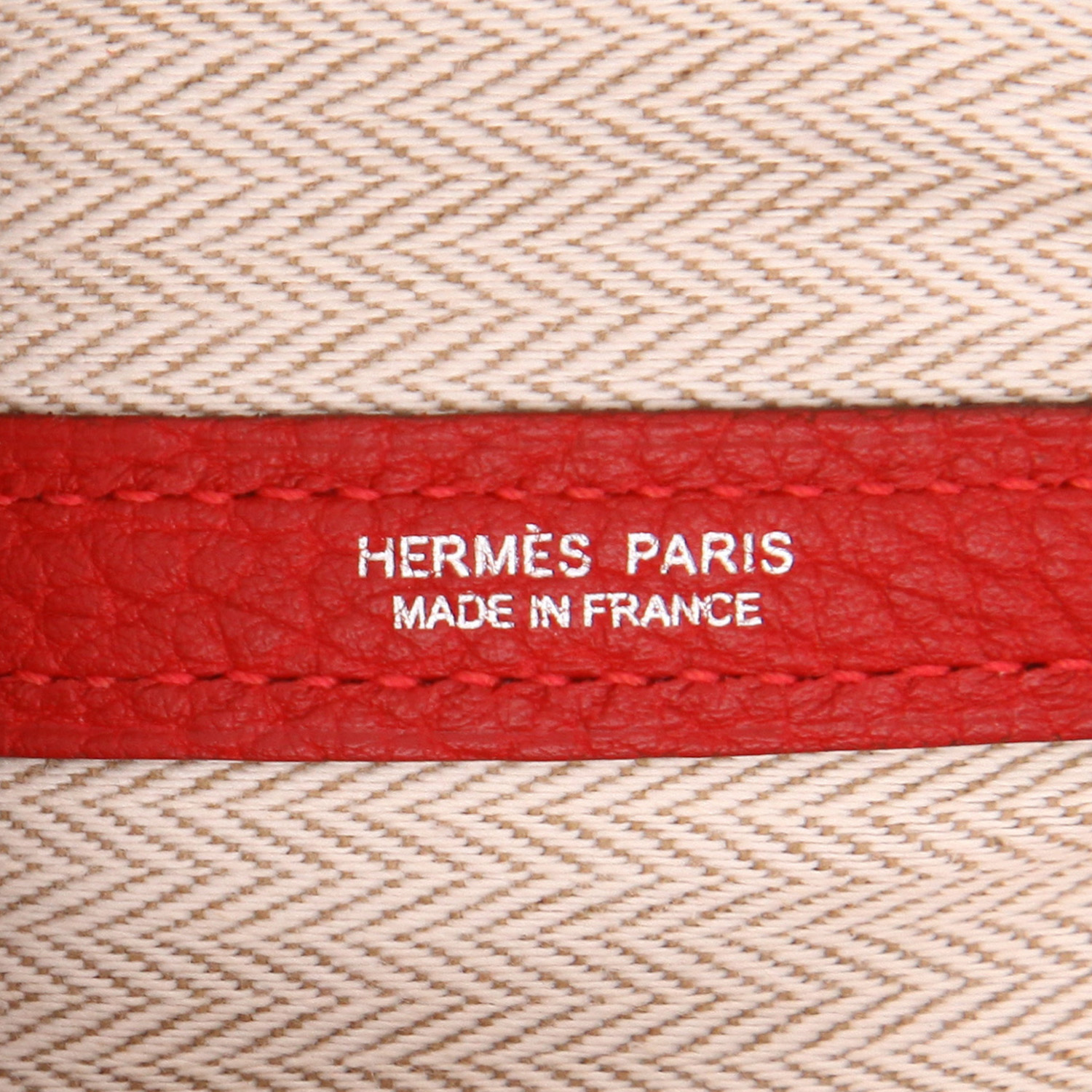 Bolso Cabás Hermès  Garden en cuero togo rojo Piment - Detail D2