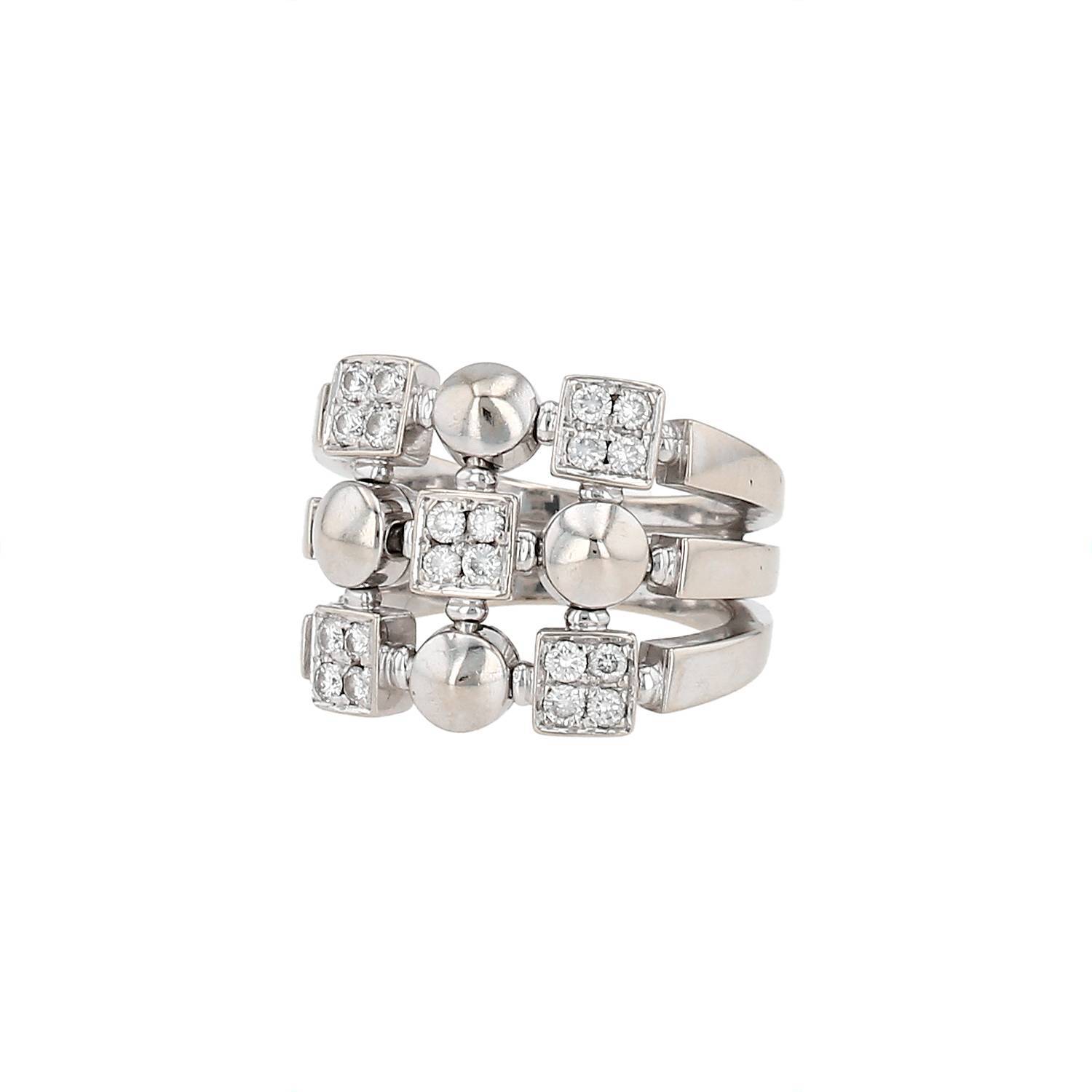 Bulgari Lucéa large model ring in white gold and diamonds