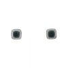 Paire de clous d'oreilles Fred Pain de Sucre en or blanc,  diamants et topazes bleues - 360 thumbnail