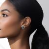 Paire de clous d'oreilles Fred Pain de Sucre en or blanc,  diamants et topazes bleues - Detail D1 thumbnail