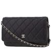 Chanel  Wallet on Chain shoulder bag  in navy blue quilted grained leather - 00pp thumbnail