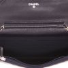 Chanel  Wallet on Chain shoulder bag  in navy blue quilted grained leather - Detail D3 thumbnail