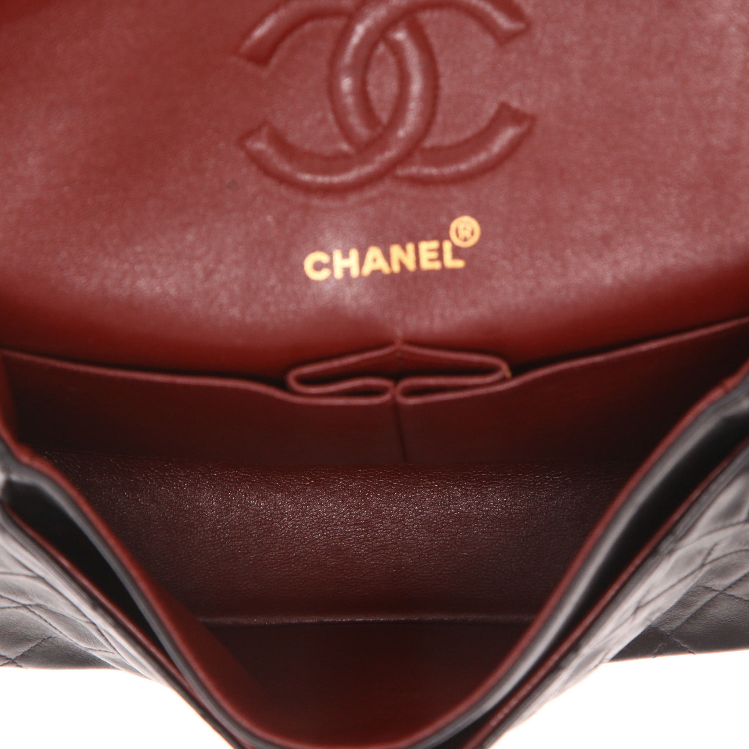 Chanel  Timeless Petit handbag  in black quilted leather - Detail D3