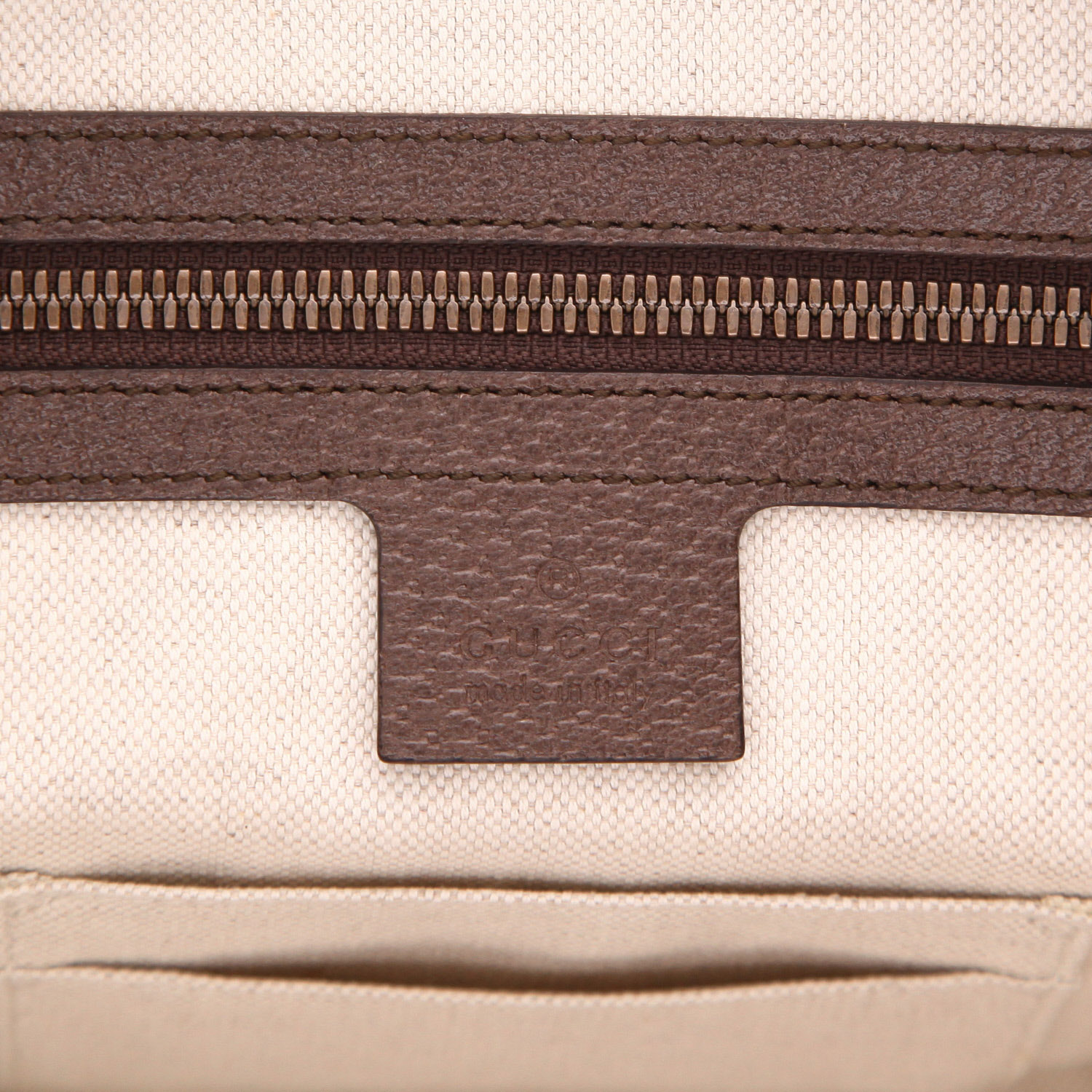 Porte-documents Gucci en toile siglée et cuir marron - Detail D2