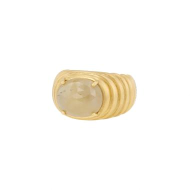 Bague Vintage  en or jaune et pierre de lune