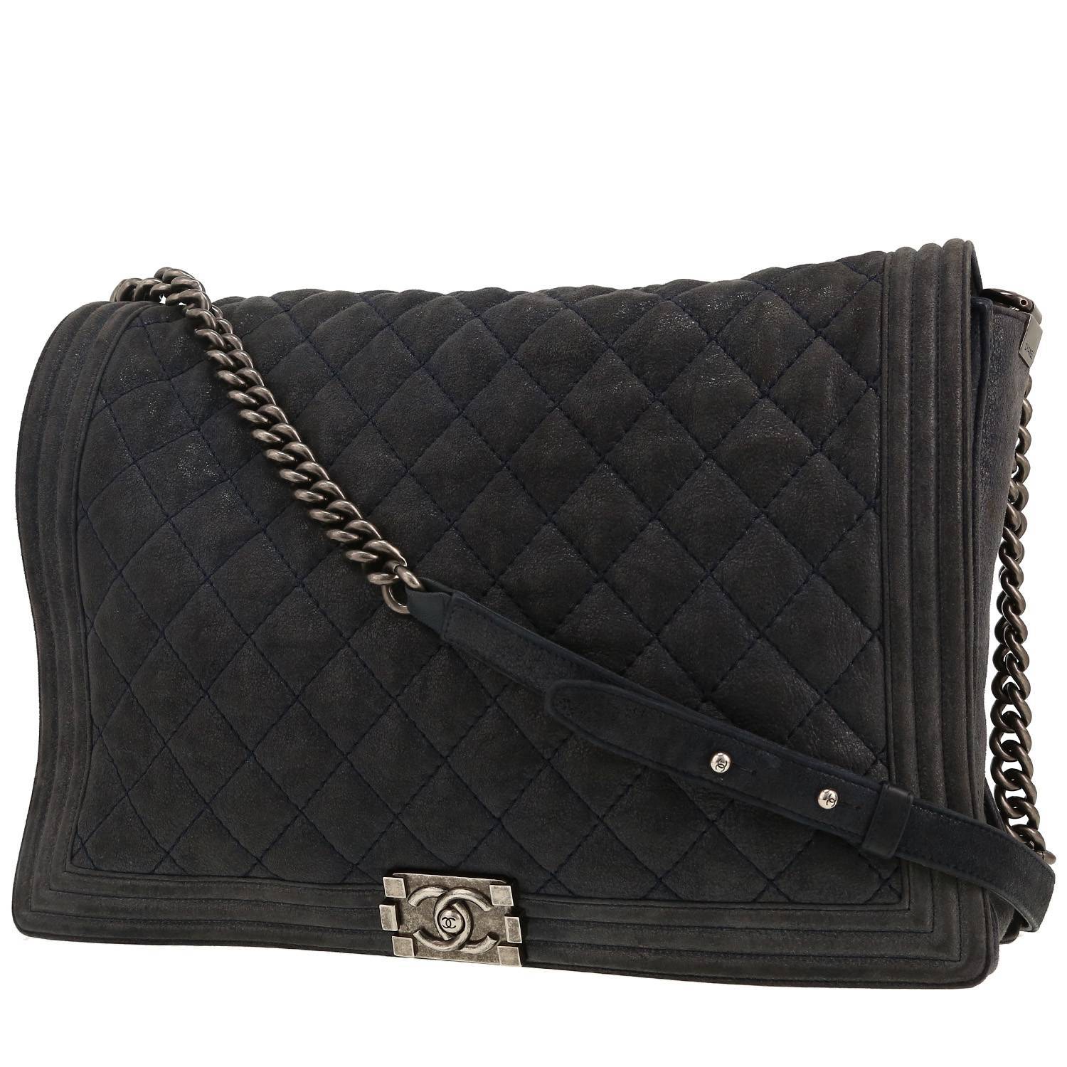 Chanel large model shoulder bag in grey quilted canvas