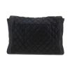 Chanel   large model  shoulder bag  in grey quilted canvas - Detail D4 thumbnail