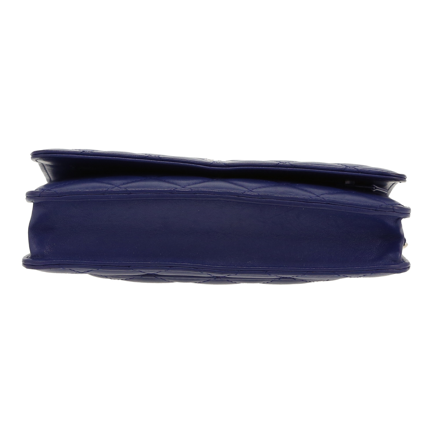Bolso bandolera Chanel  Wallet on Chain en cuero acolchado azul - Detail D1