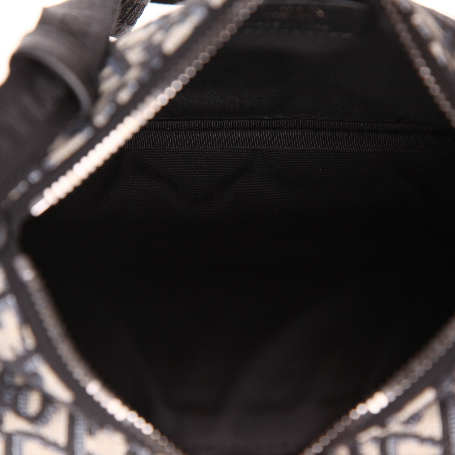 Bolso bandolera Dior  8 en lona Monogram Oblique azul y gris y lona negra - Detail D3
