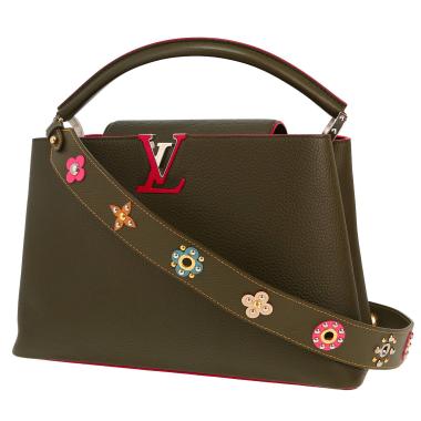 Sac à main Louis Vuitton  Capucines en cuir taurillon clémence vert-kaki
