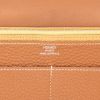 Hermès  Dogon wallet  in gold leather taurillon clémence - Detail D2 thumbnail