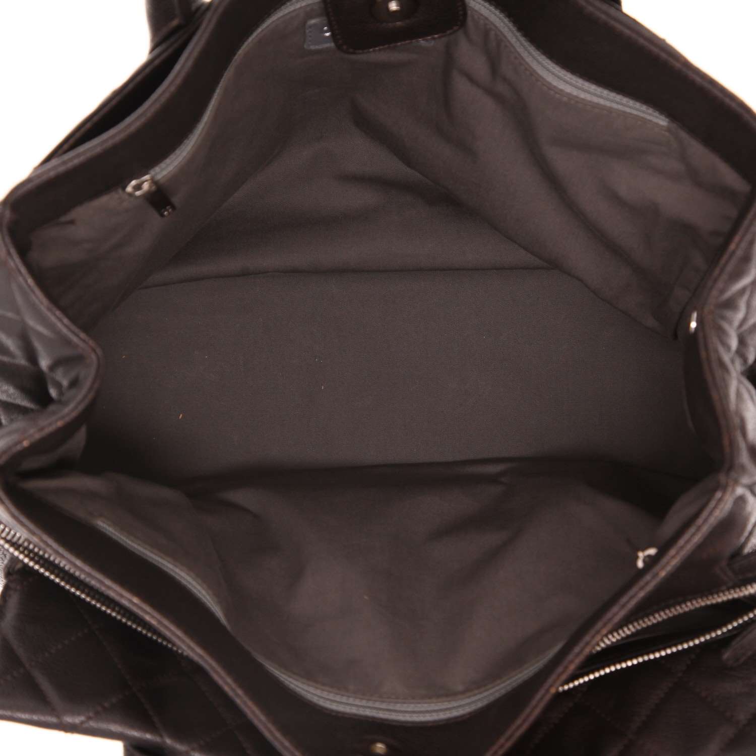 Chanel   handbag  in brown quilted leather - Detail D3