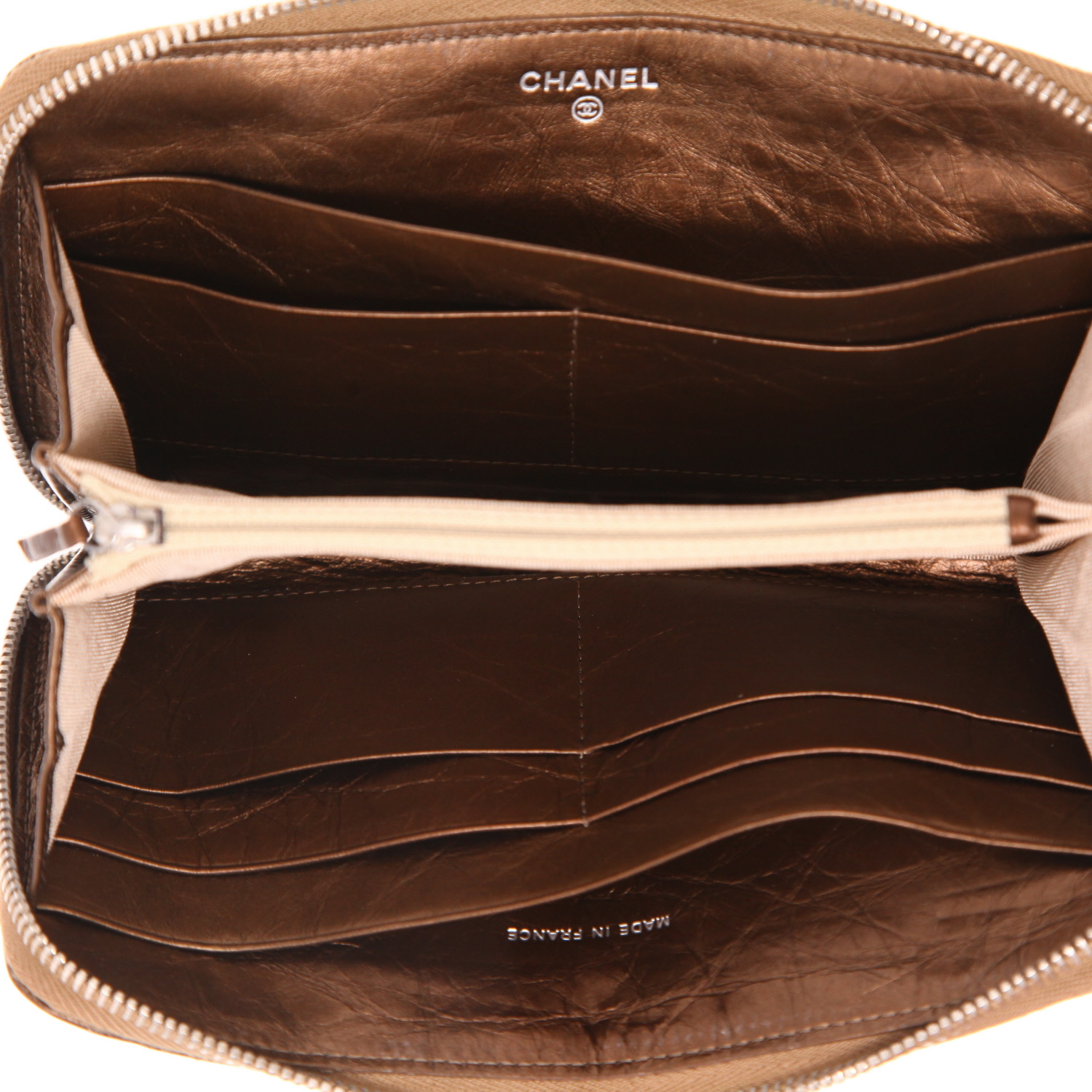 Portefeuille Chanel 2.55 - Wallet en cuir matelassé bronze - Detail D3