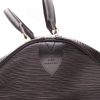 Louis Vuitton  Keepall 55 travel bag  in black epi leather - Detail D2 thumbnail