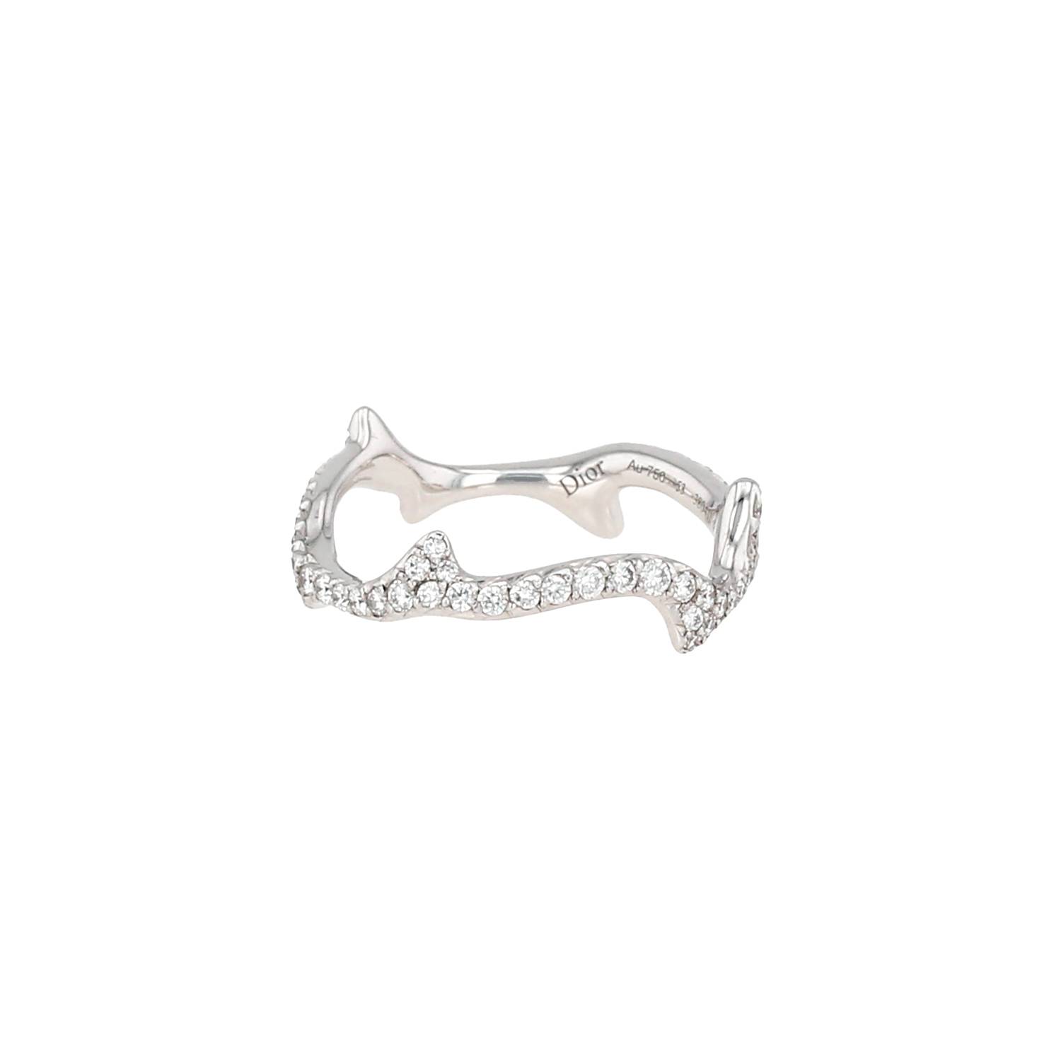 Sortija Dior Bois de Rose de oro blanco y diamantes