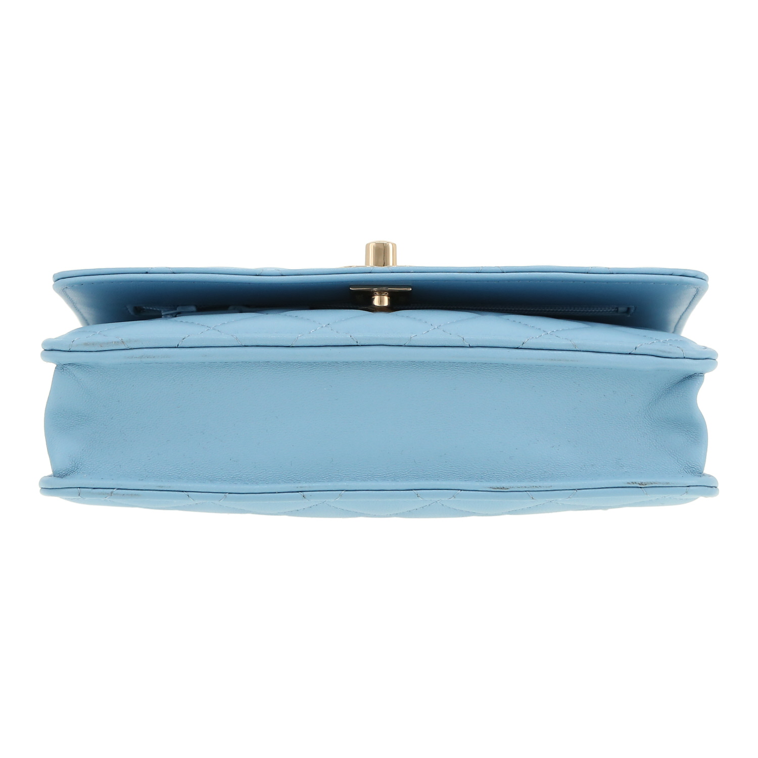 Bolso bandolera Chanel  Wallet on Chain en cuero acolchado azul claro - Detail D1