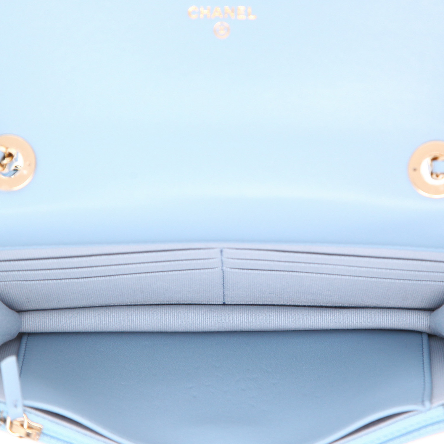 Chanel  Wallet on Chain shoulder bag  in light blue quilted leather - Detail D3