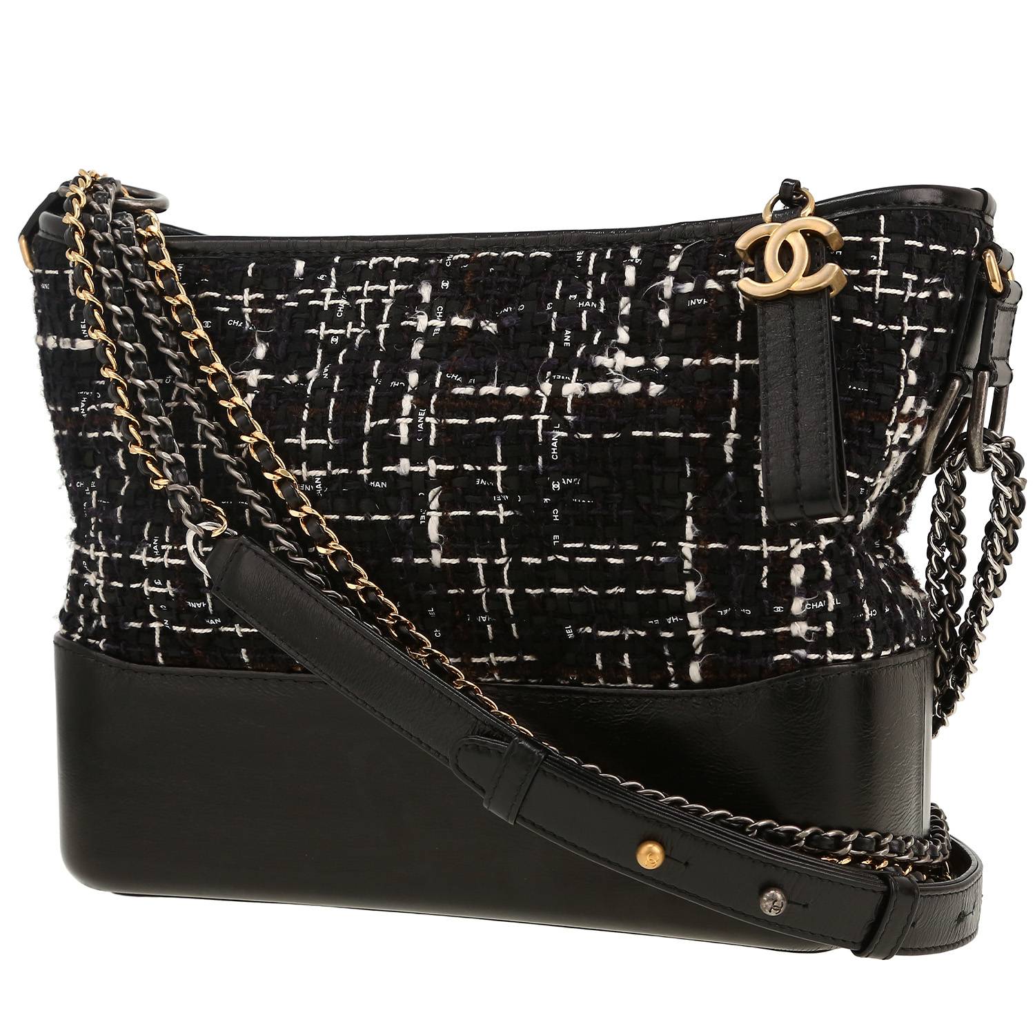 Bolso bandolera Chanel Gabrielle en tweed negro y blanco y cuero negro - 00pp