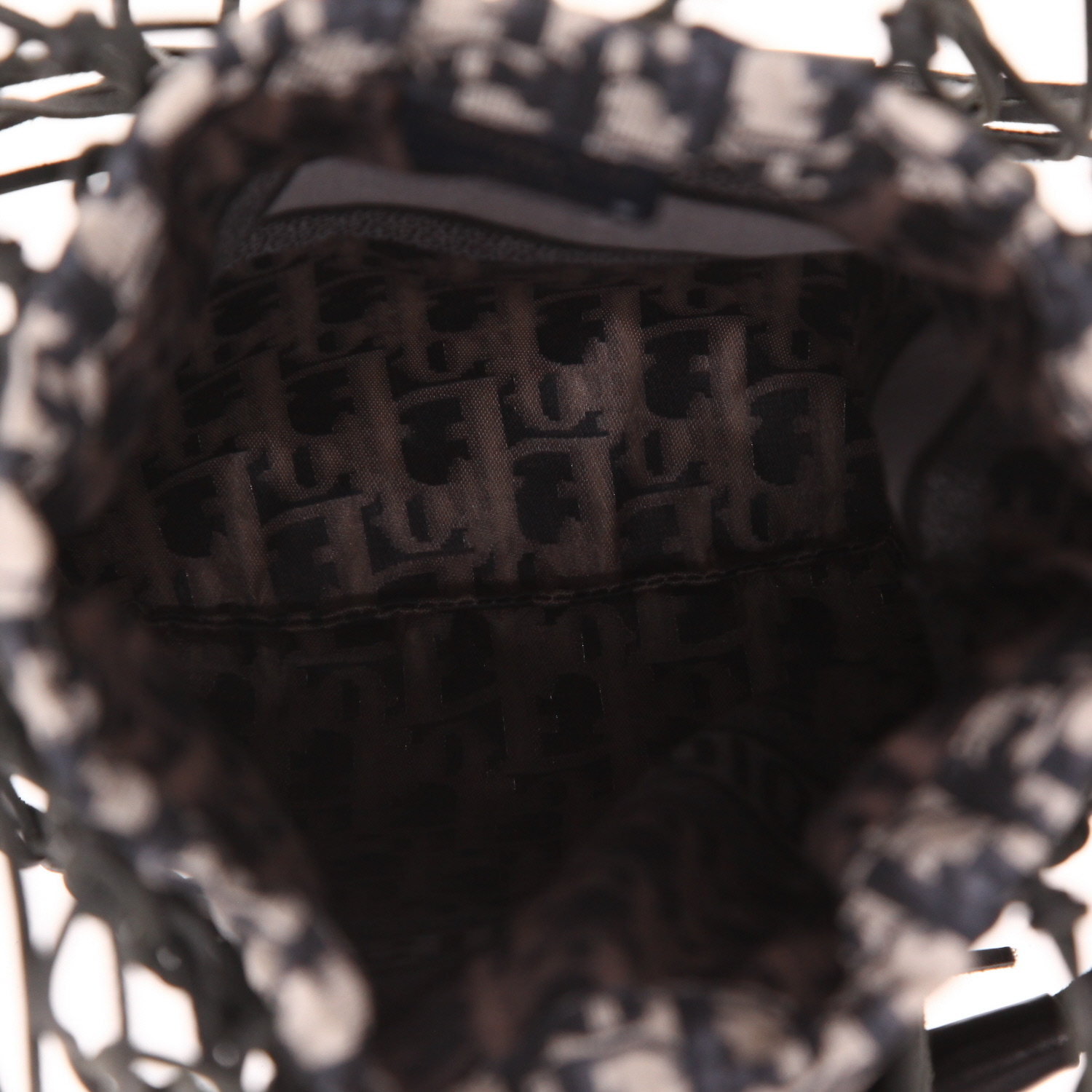 Sac à main Dior   en toile monogram Oblique bleu-marine et beige et cuir noir - Detail D3