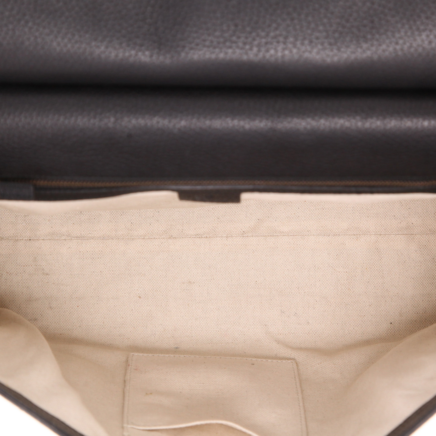 Sac à main Gucci  GG Marmont en cuir grainé noir - Detail D3