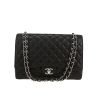 Sac à main Chanel  Timeless Maxi Jumbo en cuir grainé matelassé noir - 360 thumbnail