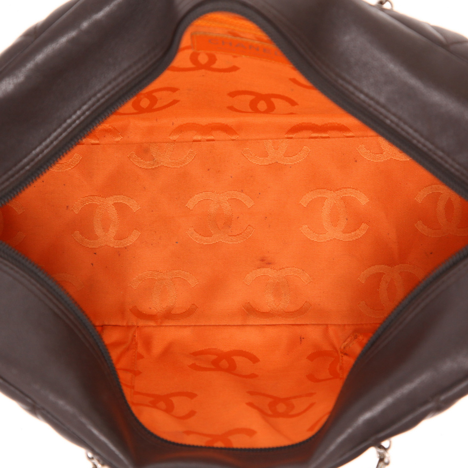 Chanel Cambon handbag in brown and beige quilted leather - Detail D3