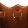 Hermès  Kelly 28 cm handbag  in gold epsom leather - Detail D4 thumbnail