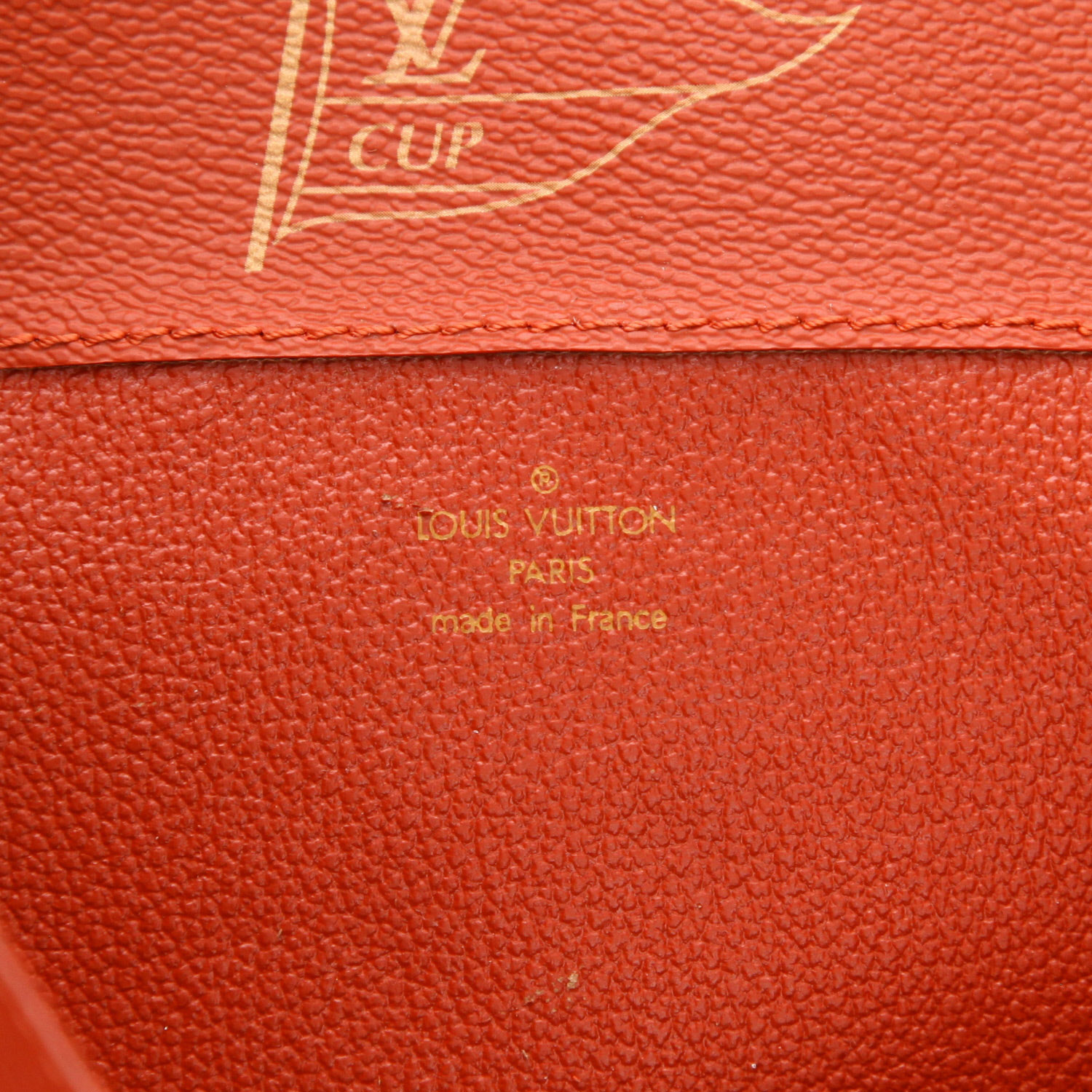 Pochette Louis Vuitton America's Cup en toile monogram enduite rouge et cuir naturel - Detail D2