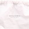 Bottega Veneta  The Shell shopping bag  in white leather - Detail D2 thumbnail