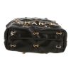 Chanel  22 mini  shoulder bag  in black leather - Detail D1 thumbnail