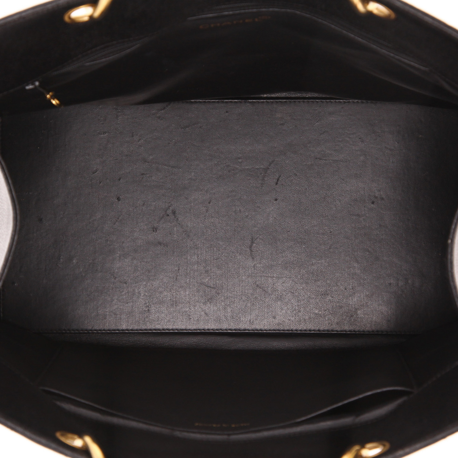 Chanel Shopping GST handbag in black quilted grained leather - Detail D3