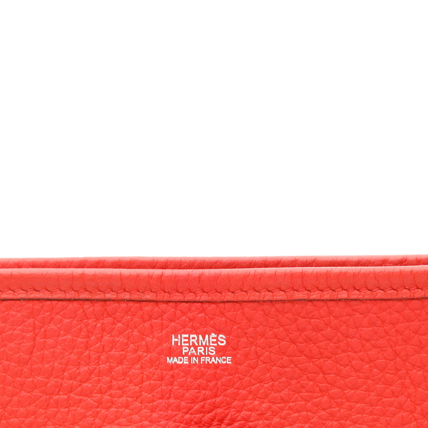 Hermès  Evelyne shoulder bag  in red togo leather - Detail D2
