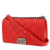 Sac bandoulière Chanel  Boy petit modèle  en cuir matelassé rouge - 00pp thumbnail