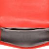 Sac bandoulière Chanel  Boy petit modèle  en cuir matelassé rouge - Detail D3 thumbnail