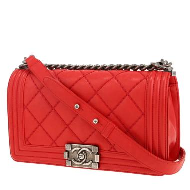 Chanel  Boy small model  shoulder bag  in red quilted leather
