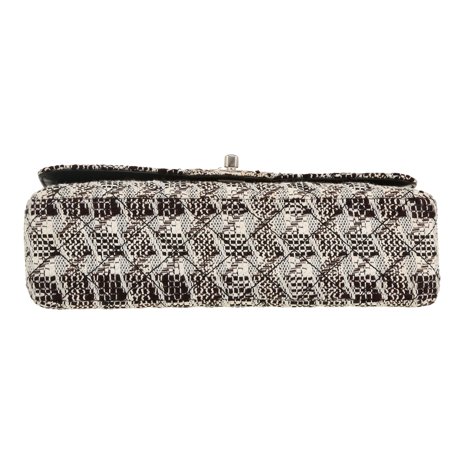 Bolso de mano Chanel  Timeless Classic en tweed negro y blanco - Detail D1