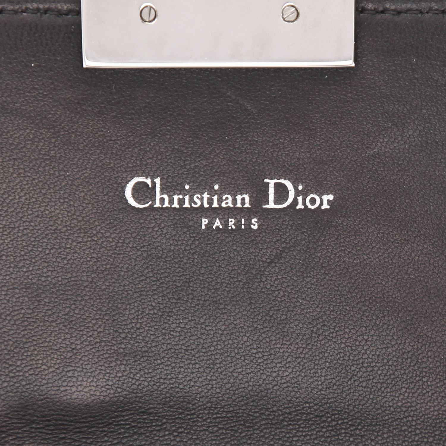 Bolso bandolera Dior Miss Dior modelo pequeño en cuero cannage negro - Detail D2