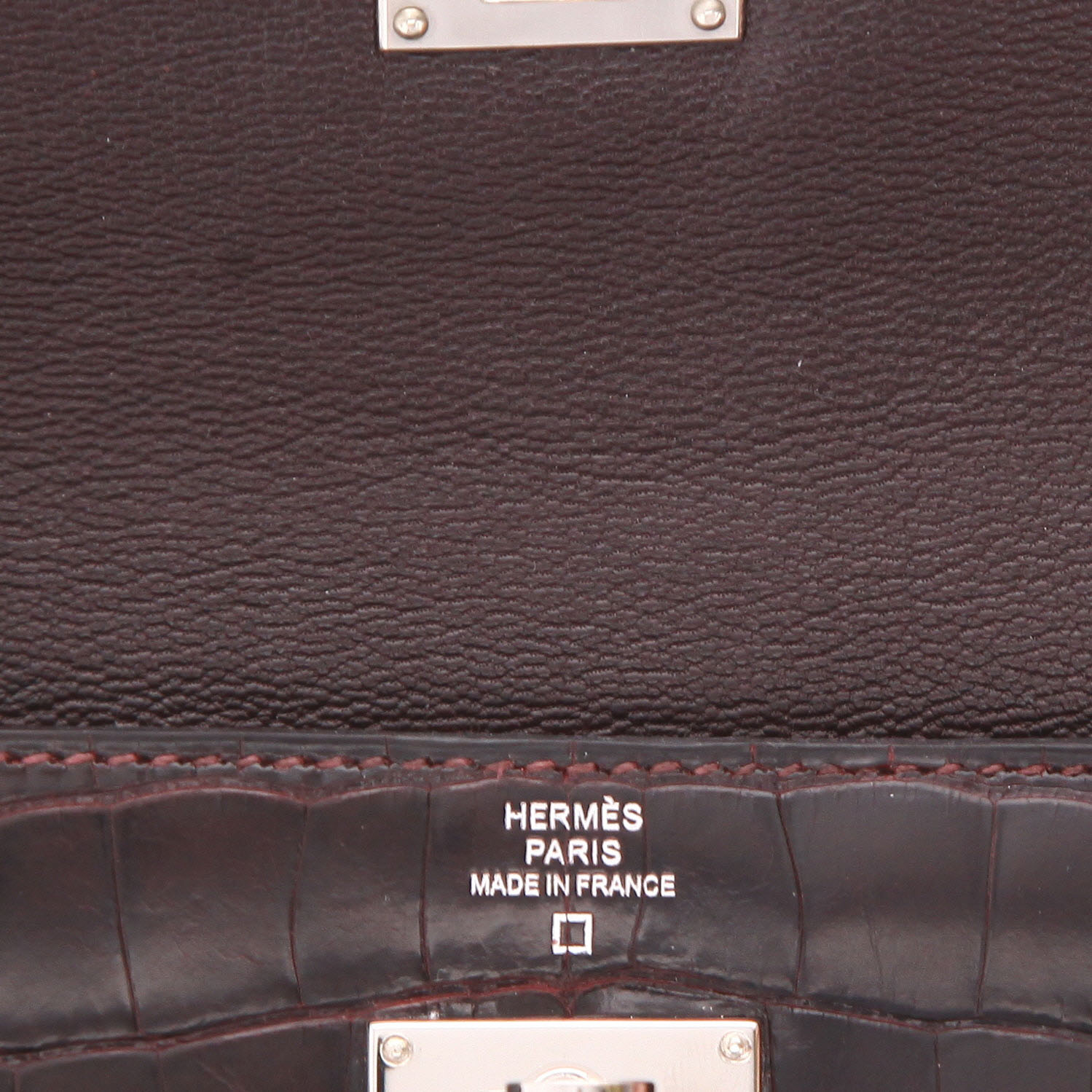 Portefeuille Hermès  Kelly wallet en alligator prune - Detail D2