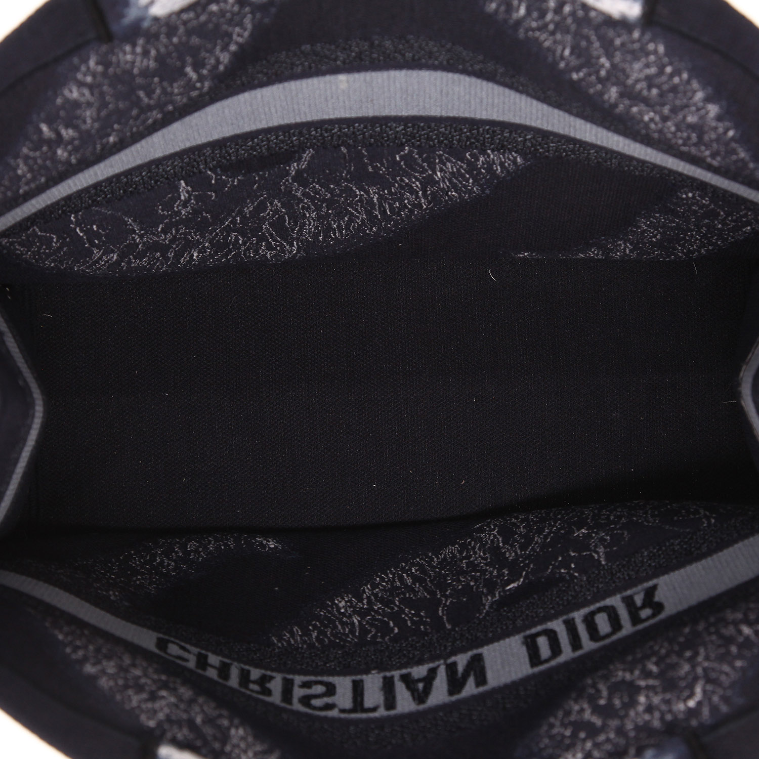 Dior Book Tote shopping bag in navy blue and white canvas - Detail D3