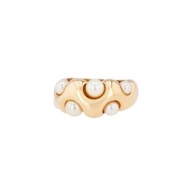 Anello Van Cleef & Arpels  in oro giallo e perle coltivate