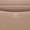 Bolso de mano Hermès  Constance mini  en cuero epsom marrón etoupe - Detail D2 thumbnail