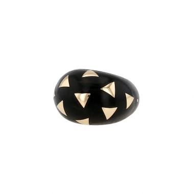 Bague années 1970 Van Cleef & Arpels  en or jaune et bois d'amourette