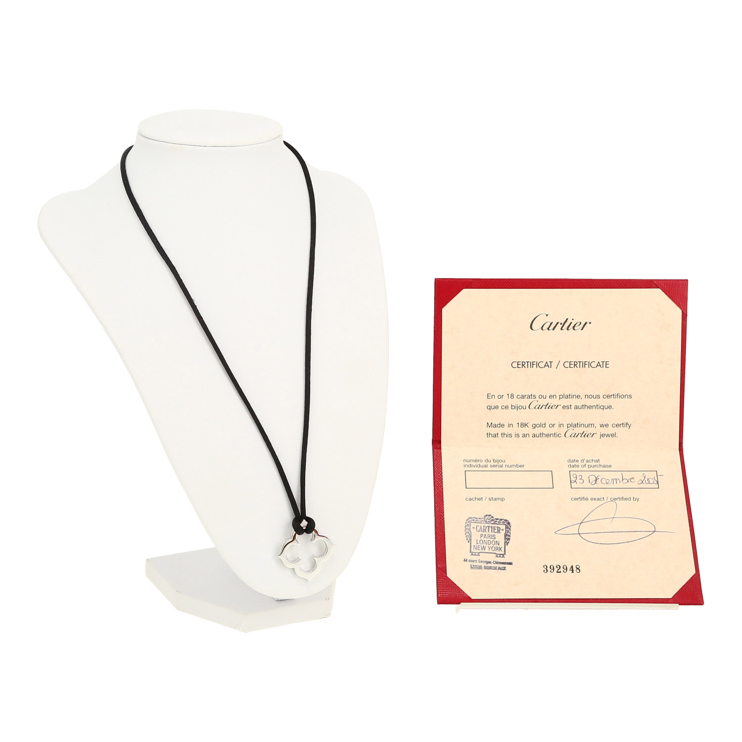 Cartier Trèfle Gothique pendant in white gold - Detail D2