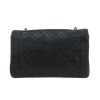 Borsa a tracolla Chanel  Diana in pelle trapuntata blu marino - Detail D4 thumbnail