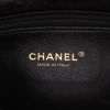 Sac bandoulière Chanel  Coco Handle en cuir matelassé chevrons noir - Detail D2 thumbnail