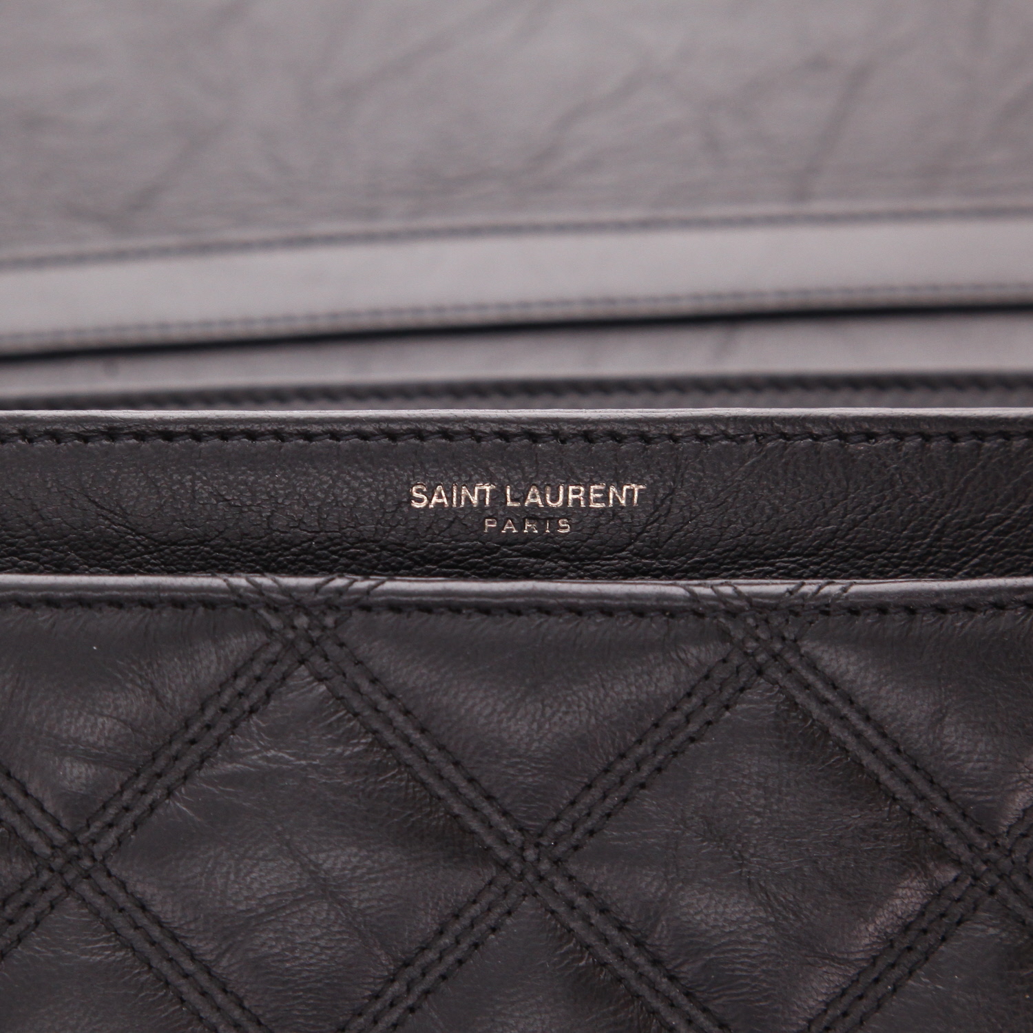 Sac à main Saint Laurent en cuir matelassé noir - Detail D2