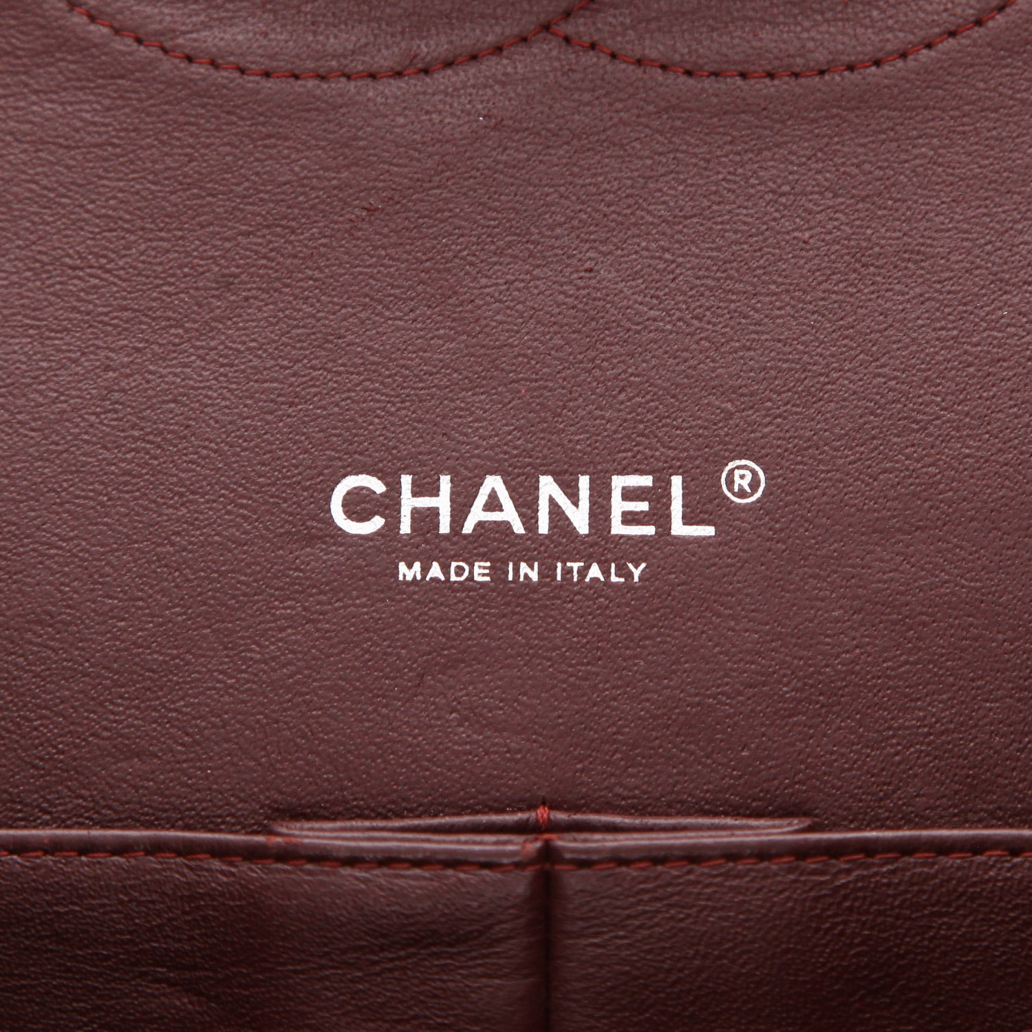 Borsa a tracolla Chanel  Timeless Maxi Jumbo in pelle martellata e trapuntata nera - Detail D2